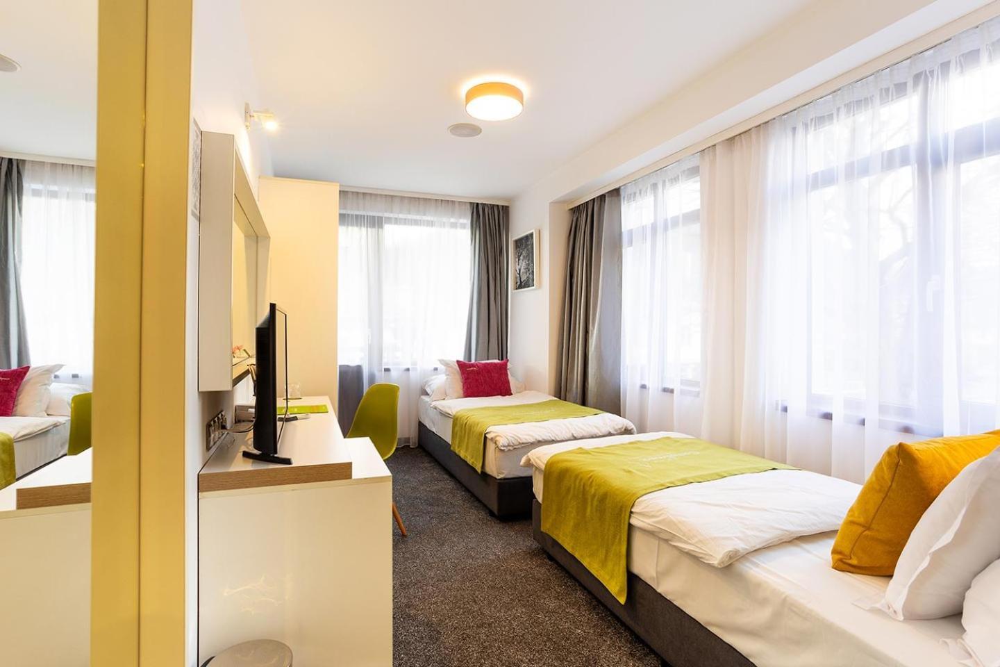 Hotel Compliment Tryavna Exterior photo