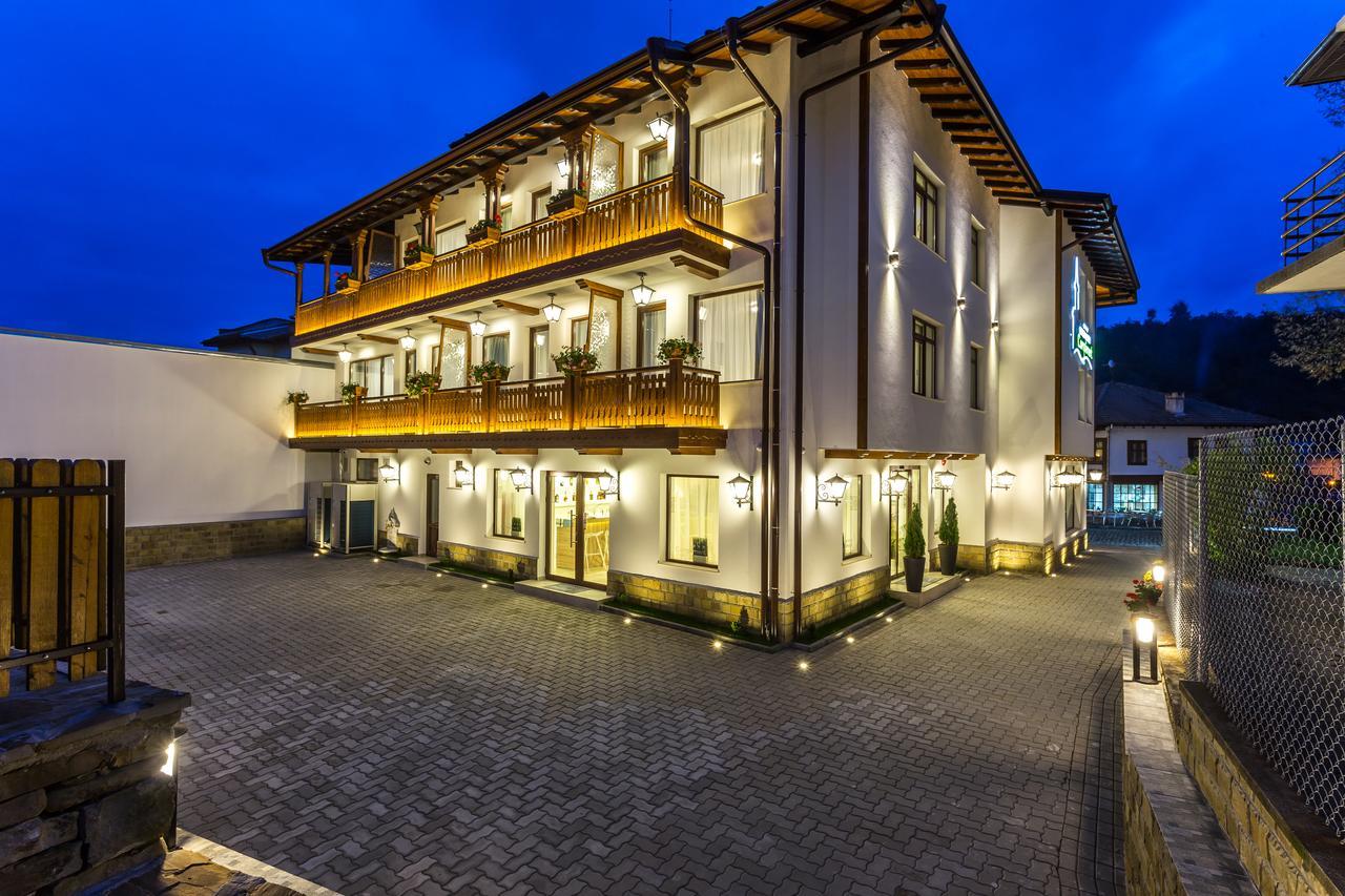 Hotel Compliment Tryavna Exterior photo