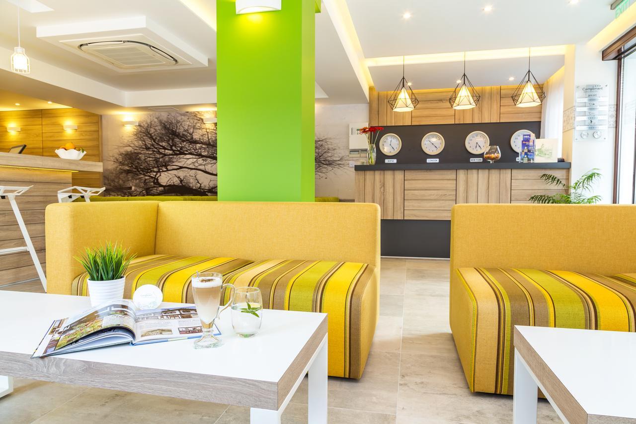 Hotel Compliment Tryavna Exterior photo