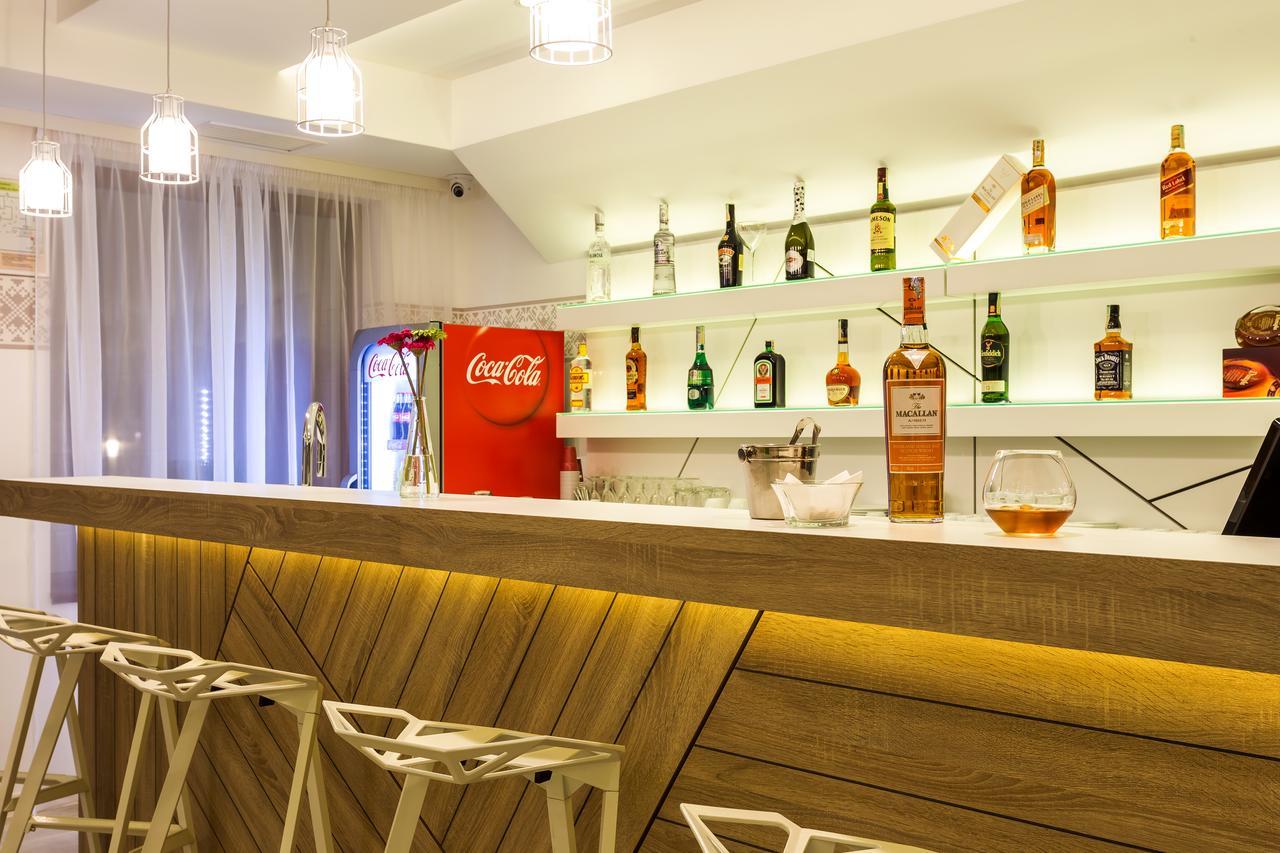 Hotel Compliment Tryavna Exterior photo